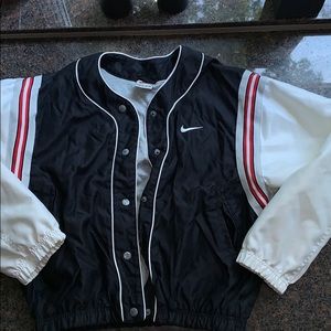 VINTAGE/ RETRO Nike windbreaker